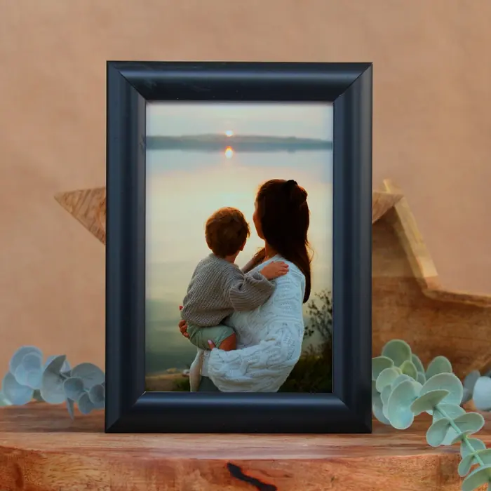 Çerçeve — 10x15cm siyah veya beyaz çerçeve, Eğer fotoğraf gönderirseniz basıp içine…
