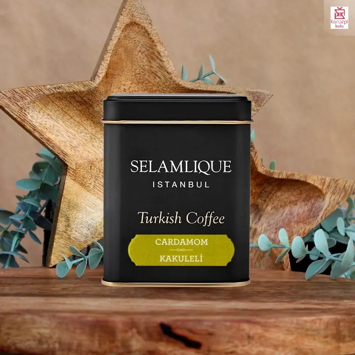 Selamlıque Kakuleli Türk kahvesi