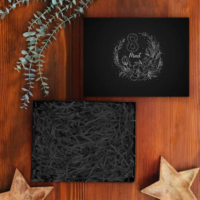 Siyah Kutu Üstü Logo Baskısı — 30x24x10cm Siyah Amerikan Bristol Kutu & Kutu İçi Zigzag Kağıt
